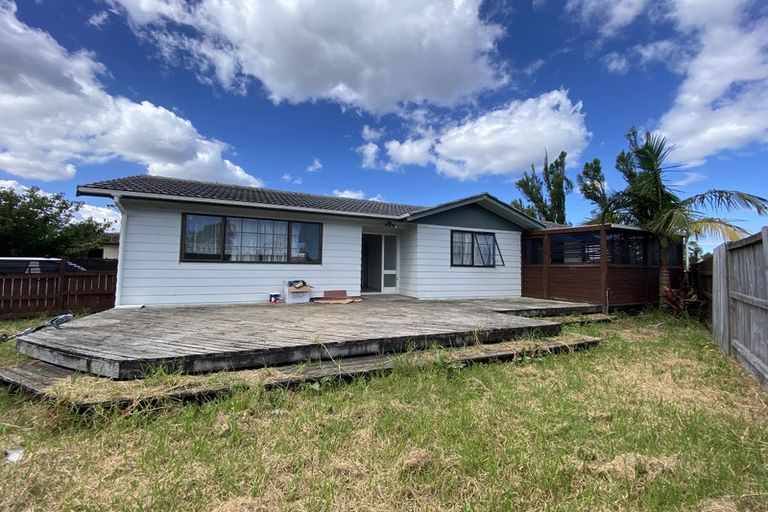 Photo of property in 43 Luanda Drive, Ranui, Auckland, 0612