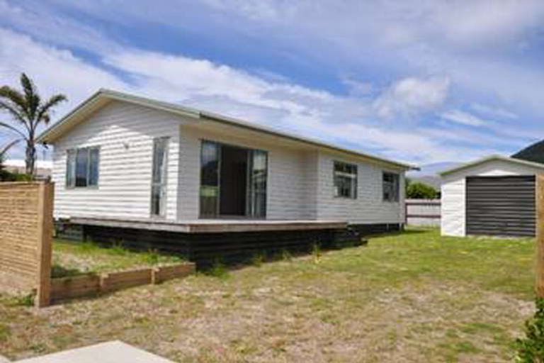 Photo of property in 11 Oceanair Drive, Pauanui, Hikuai, 3579