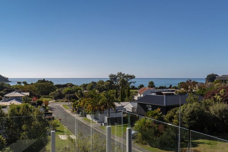 Photo of property in 20 Kotare Place, Kaiteriteri, Motueka, 7197