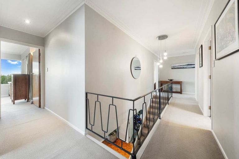 Photo of property in 76 Jaemont Avenue, Te Atatu South, Auckland, 0610