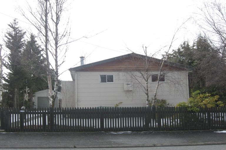 Photo of property in 7 Ruataniwha Road, Twizel, 7901