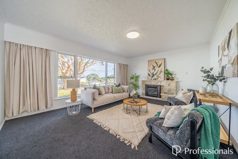 Photo of property in 19 Holly Grove, Maungaraki, Lower Hutt, 5010