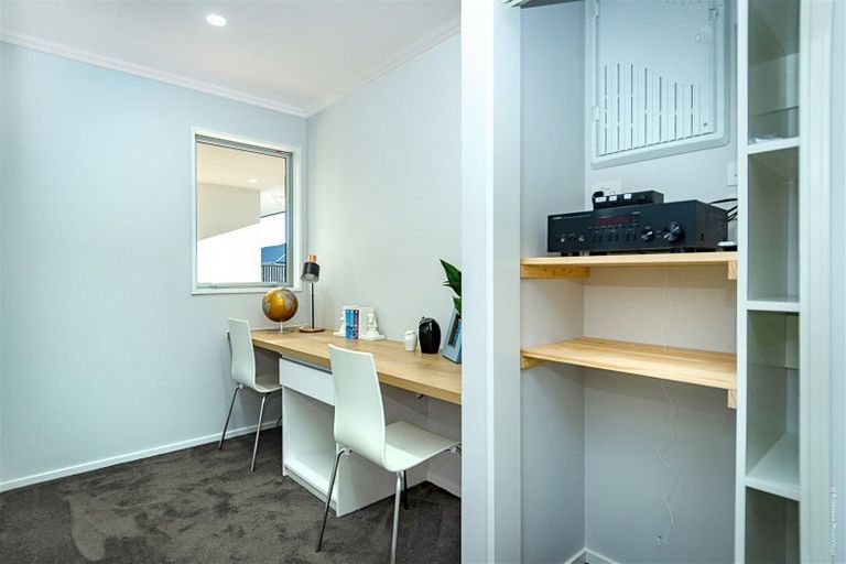 Photo of property in 5 Migratory Lane, Rolleston, 7615