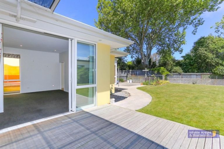 Photo of property in 131 Cranford Street, St Albans, Christchurch, 8014