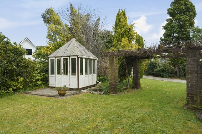 Photo of property in 38 Kanawa Street, Waikanae, 5036