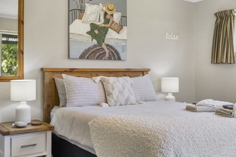 Photo of property in 6 Cousins Avenue East, Foxton Beach, Foxton, 4815