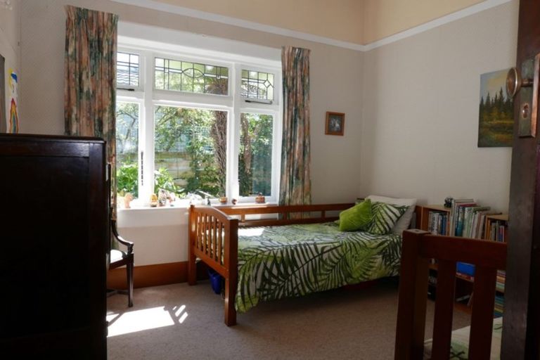 Photo of property in 29 Saint Martins Road, Saint Martins, Christchurch, 8022