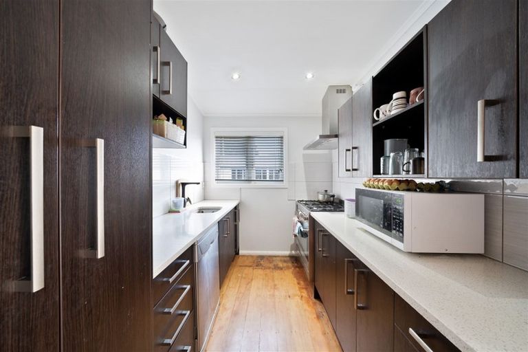 Photo of property in 30a Holland Street, Pukekohe, 2120