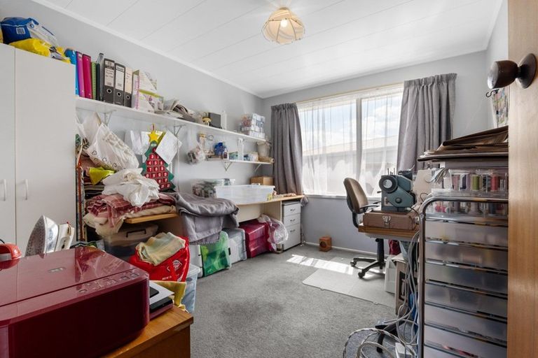 Photo of property in 4 Totara Crescent, Hawera, 4610