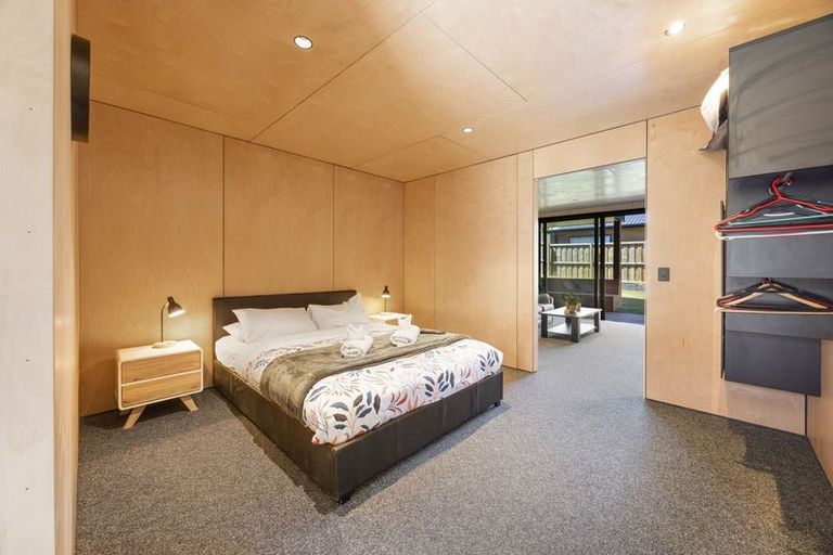 Photo of property in 41 Mount Linton Avenue, Wanaka, 9305