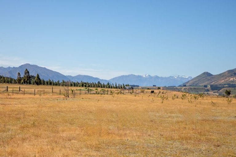 Photo of property in 22 Totara Place, Queensberry, Cromwell, 9383