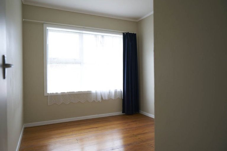 Photo of property in 1/12 Lynette Place, Mangere, Auckland, 2022