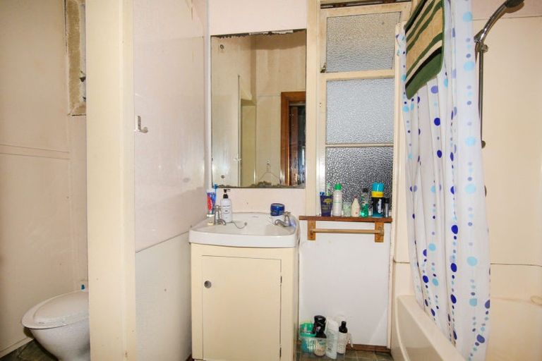 Photo of property in 304 Palmerston Street, Westport, 7825