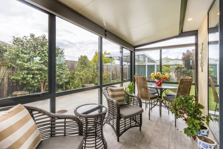 Photo of property in 14 Lamorna Road, Parklands, Christchurch, 8083