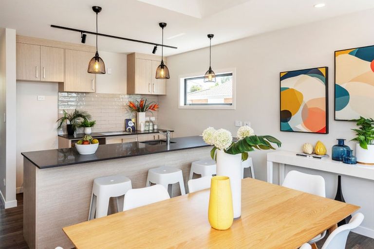 Photo of property in 1/4165 Great North Road, Glen Eden, Auckland, 0602