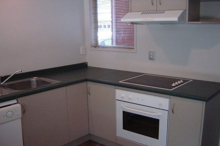 Photo of property in 92b Peverel Street, Riccarton, Christchurch, 8041