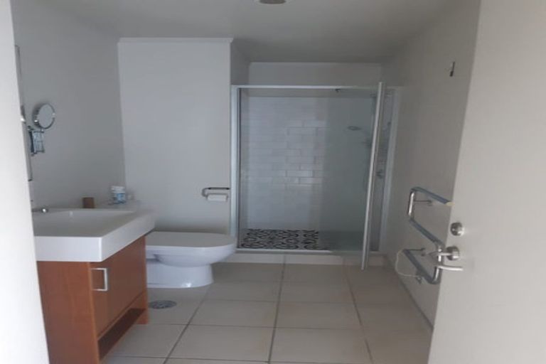 Photo of property in 2a/4 Kell Drive, Albany, Auckland, 0632