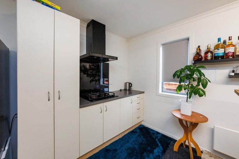 Photo of property in 12 Ivy Lane, Kelvin Grove, Palmerston North, 4414