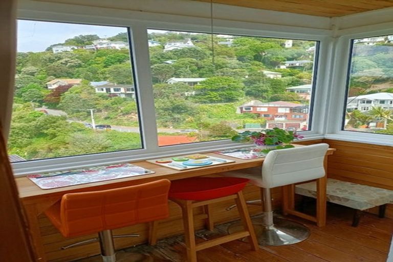 Photo of property in 121 Barnard Street, Wadestown, Wellington, 6012