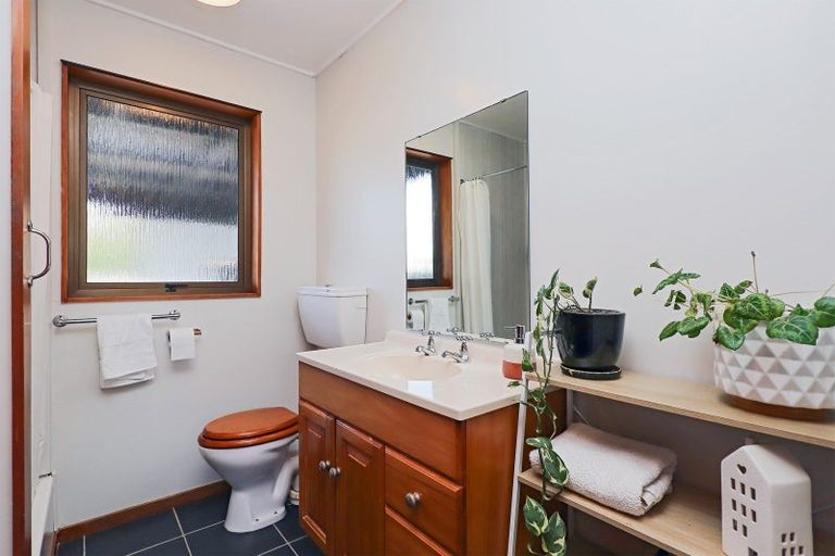 Photo of property in 31a Neeve Road, Taradale, Napier, 4112