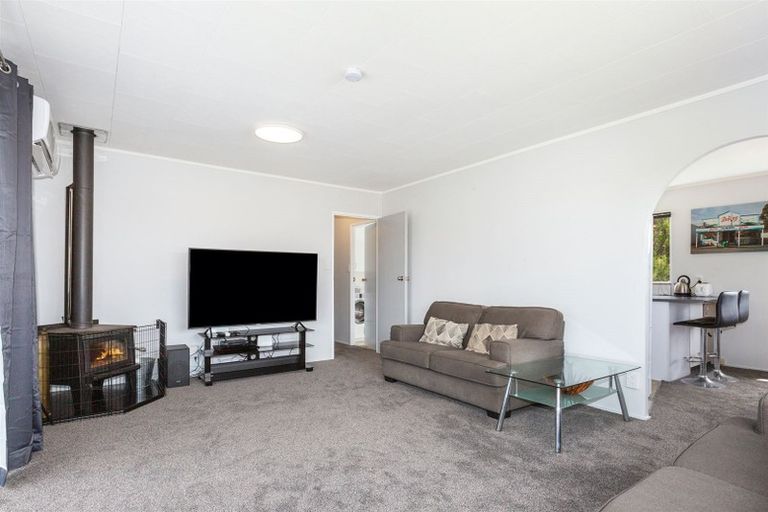 Photo of property in 209 Staithes Drive South, Whitby, Porirua, 5024