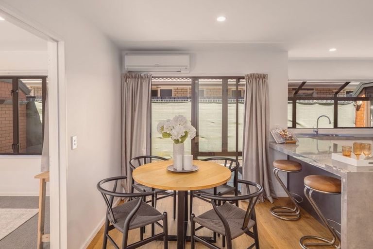 Photo of property in 12/415 Mairehau Road, Parklands, Christchurch, 8083