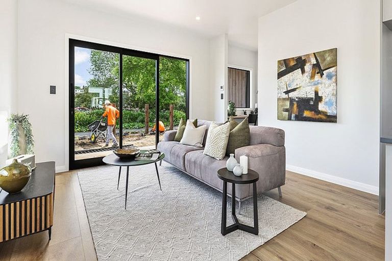 Photo of property in 64u3 Banbury Crescent, Fairfield, Hamilton, 3214