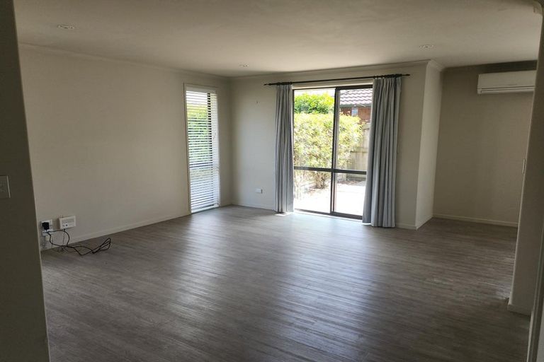 Photo of property in 22 Te Manatu Drive, Huntington, Hamilton, 3210