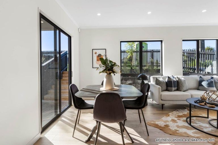 Photo of property in 136d Forrest Hill Road, Forrest Hill, Auckland, 0620