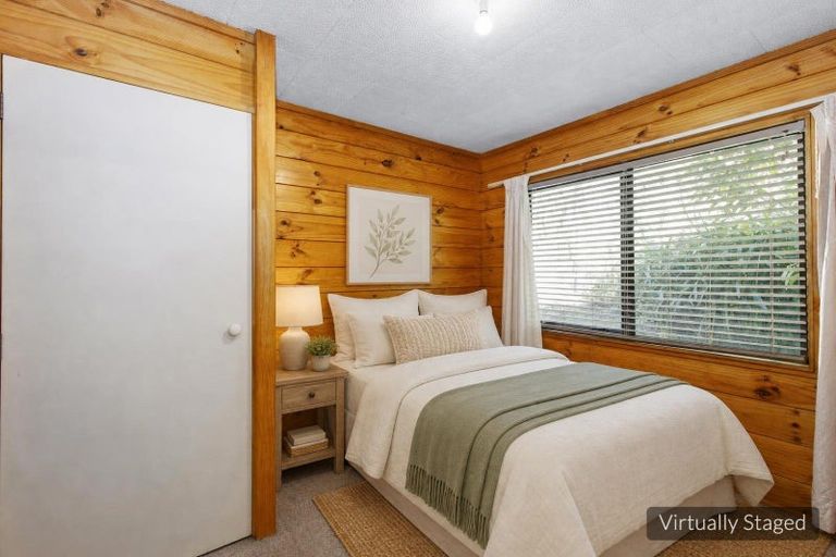 Photo of property in 31b Fitzpatrick Street, Newlands, Wellington, 6037