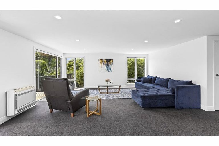 Photo of property in 26 Waru Street, Khandallah, Wellington, 6035