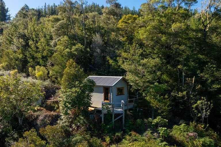 Photo of property in 22 Herring Stream Road, Motueka Valley, Motueka, 7196