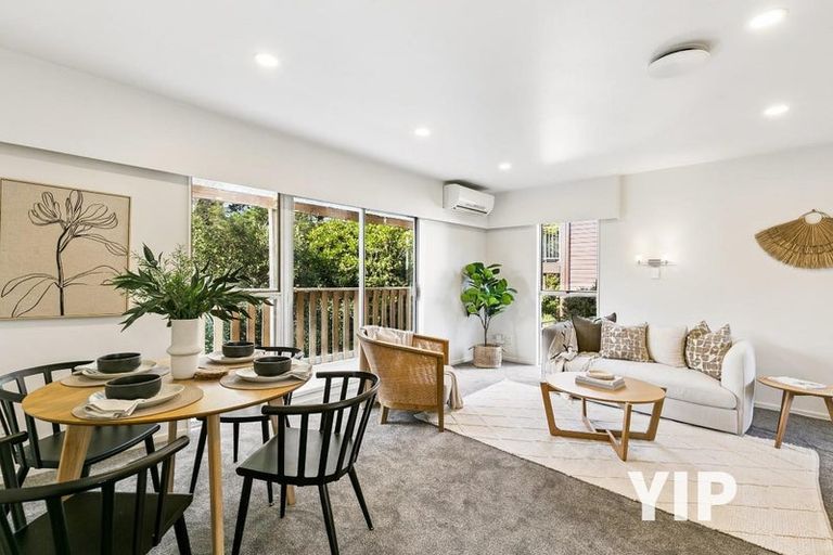 Photo of property in 15b Caesars Place, Churton Park, Wellington, 6037