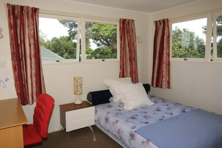 Photo of property in 14 Totara Grove, Hillcrest, Auckland, 0627