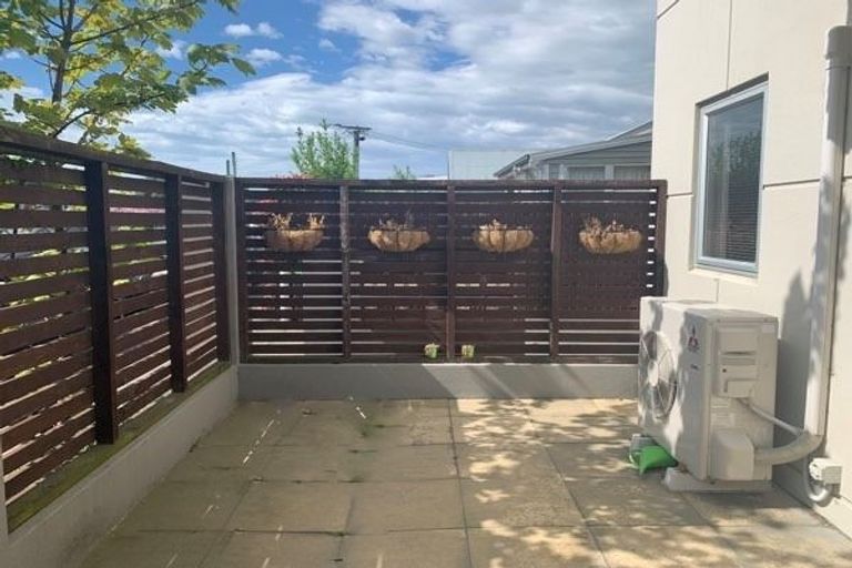 Photo of property in 2/41 Waller Terrace, Christchurch Central, Christchurch, 8011