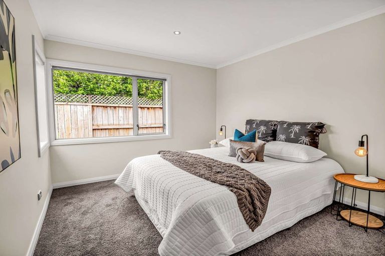 Photo of property in 14a Duna Place, Takaro, Palmerston North, 4412