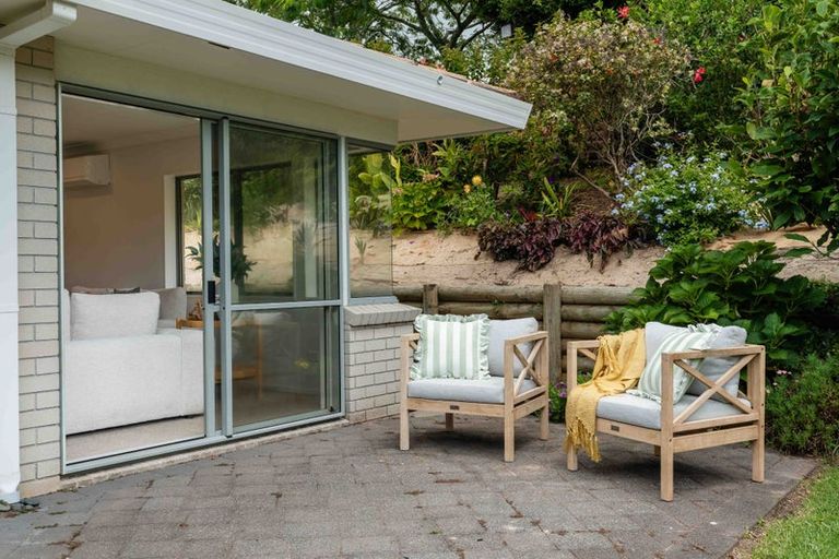 Photo of property in 10 Laburnum Glen, Mount Maunganui, 3116