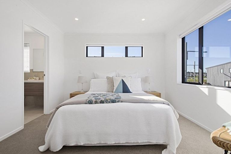 Photo of property in 5 Gallipoli Place, Flat Bush, Auckland, 2019