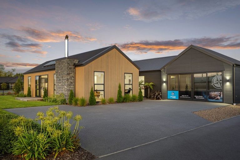 Photo of property in 163 Brookside Road, Rolleston, 7614