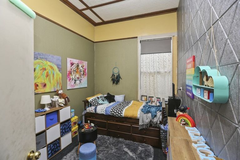 Photo of property in 142 Juliet Street, Stratford, 4332