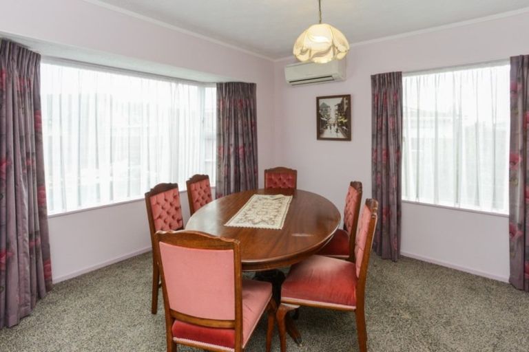Photo of property in 46b Hetley Crescent, Taradale, Napier, 4112