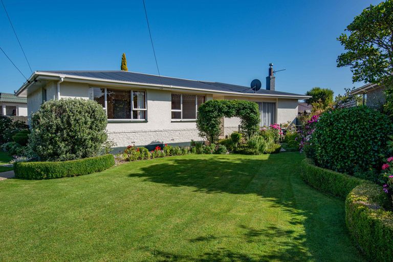 Photo of property in 15 Thames Street, Mosgiel, 9024