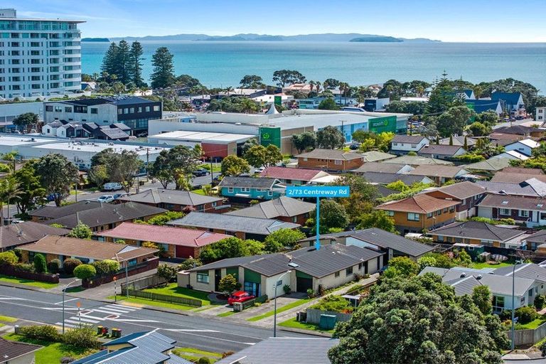 Photo of property in 73b Centreway Road, Orewa, 0931