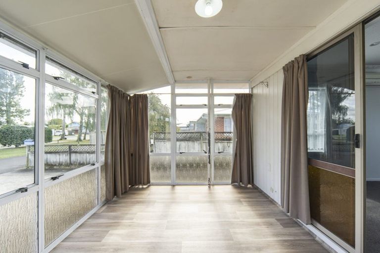 Photo of property in 7 Saint Lukes Place, Bader, Hamilton, 3206