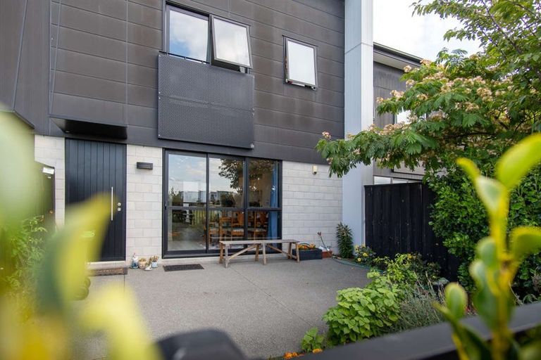 Photo of property in 22 Brian Keogh Lane, Wigram, Christchurch, 8025