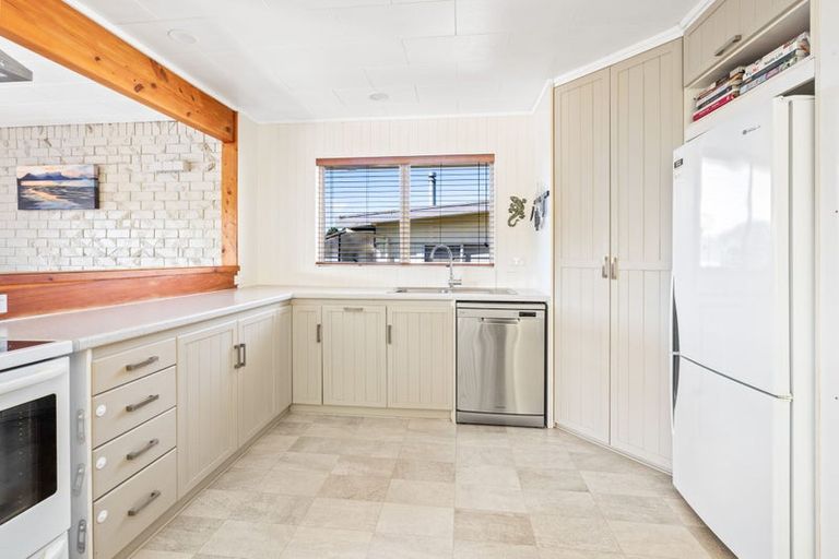 Photo of property in 1 Boeing Road, Onerahi, Whangarei, 0110