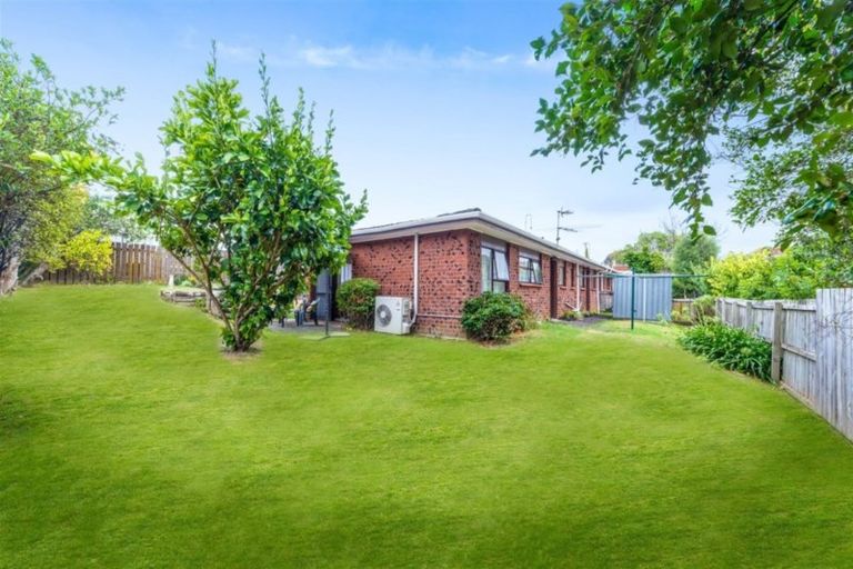 Photo of property in 303a/2 Great North Road, Henderson, Auckland, 0612