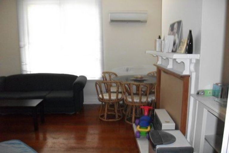 Photo of property in 1/38 Kilmarnock Street, Riccarton, Christchurch, 8011