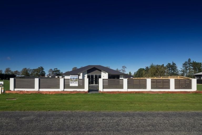 Photo of property in 5 Cawton Grove, Tinwald, Ashburton, 7700