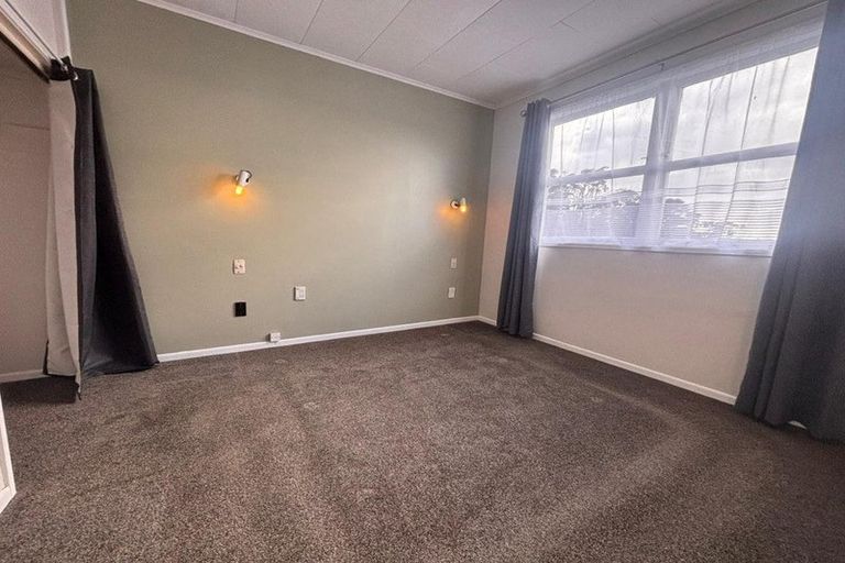 Photo of property in 2/56 Glasgow Road, Pukekohe, 2120